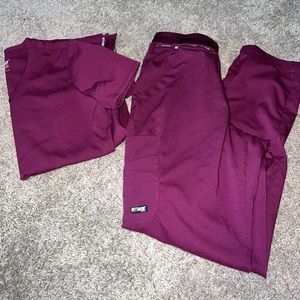 Womens Grey’s anatomy Scrub Set Size Small